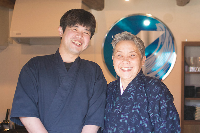 「NARUMI」店主 鳴海定臣(なるみ・さだおみ)浅利妙峰(あさり・みょうほう)